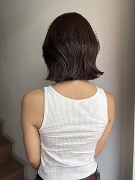 サンク 原宿 表参道(cinq) 切りっぱなしボブ外ハネ外国人風ボブブラウンカラー前髪なし原宿