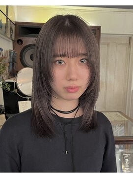 グレージュカラー