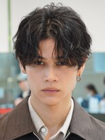 フィフス 神南(fifth)&nbsp;波巻きツイストスパイラルパーマツーブロックメンズマッシュヘア