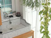 ヘアーサロン コモレビ(Komorebi.)の雰囲気(グリーンいっぱい。)