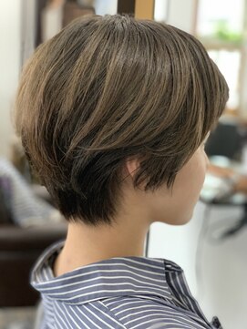 ヘアメイク エイト キリシマ(hair make No.8 kirishima) 《hair make No.8》簡単スタイリングショート・担当中村