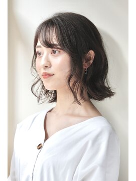 アトリエニューヨーク 三ノ輪店(Atelier NEWYORK) ひし形くびれ 外ハネ ミディアム