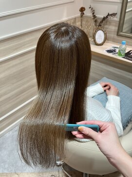 アンド ラ ブランシュ(&.La Blanche) くびれヘア/ビタミンカラー/メルティカラー/大宮/トリートメント