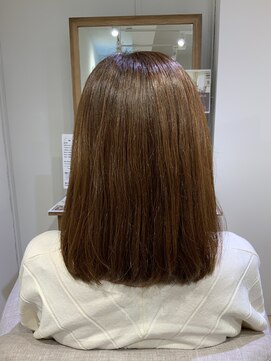 ユーネリー(U-NERY) ミディアムスタイル