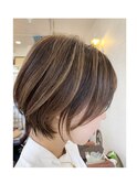 ショートボブ