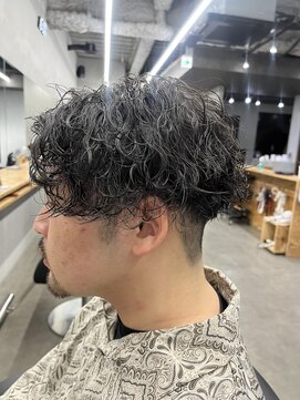 エヌ(N) 波巻きスパイラルパーマ