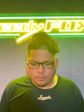 グリーディーフォックス 代々木(Greedy FOX) 束感/コンマヘア/アップバング/ツーブロックマッシュ/フェード