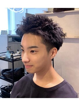 スイ(suiw) 束感スパイキーショート【suiw】昭和町/天王寺/阿倍野