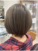 明るめカラーで作る大人女子のグレーカラー