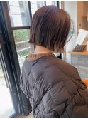 前髪なし外ハネぱつっとボブ×くすみベージュ[横浜駅]