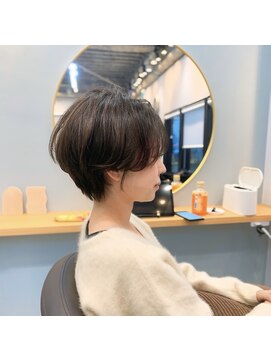 アオ 岡野 横浜(a-o) short hair