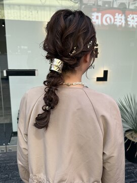 スミ(sumi) 編み下ろしヘア×金箔