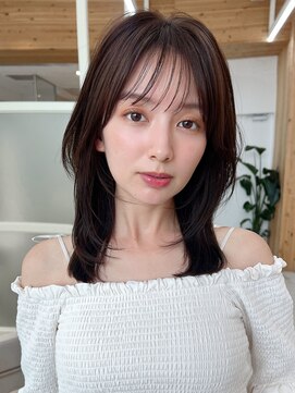 アフロートフクオカ(AFLOAT FUKUOKA) 【AFLOAT 福岡】小顔前髪ありレイヤーカット