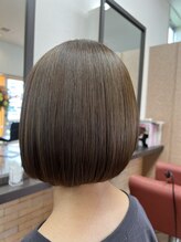 イーケー(ek)&nbsp;ショートボブ