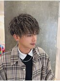 ホワイトメッシュ/ツイスト/ツイスパ/パーマ/メンズ/眉毛