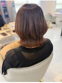 【山田】ミディアムウルフくびれミディアム立体感ハイライト