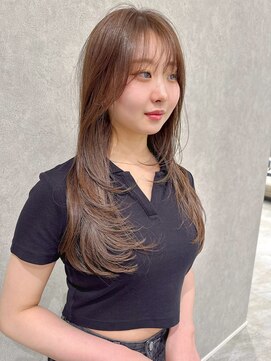 アール ヘアー デザイン(r hair design) サラツヤロングベージュカラーブリーチしない透明感カラー