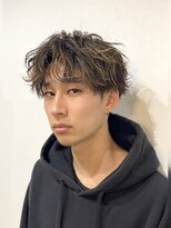 サロン(SALON)&nbsp;無造作ハイライト×フェザーショート　◇吉見限定◇