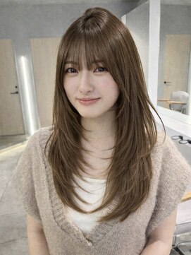 ナナローネス(nana loness) ワンカールでふんわり動くレイヤー×まろやかベージュ