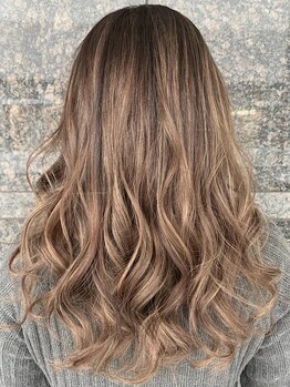 ヘアー カフナ 京急蒲田店(hair kahuna)の写真/≪酵素≫がオススメ！髪に優しい成分でキシキシせず、ツヤのある仕上がりに♪エイジングケアにも期待◎