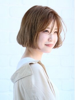 ヘアーアンドアイラッシュ ココアンジェ 福津店(CocoAnge)の写真/【イオンモール福津から徒歩1分】骨格や髪質に合わせたカットで、あなたの魅力を最大限に引き出す☆