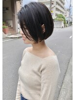 ツイギー 伊賀上ビル店(TWiGGY)&nbsp;前下がりで、大人っぽいボブスタイル