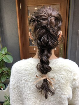 ウィーク 梅田(UiiC) あみおろしアレンジ【uiic umeda rira】