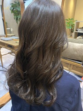 ファナ(fha-na) ヨシンモリ／ロングレイヤー／透明感◎イルミナカラー◎