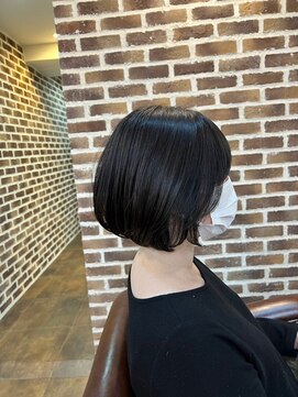 ロク 白楽(rocu) 前髪/マチルダボブ/ピンクベージュインナー/グレージュ[白楽駅]