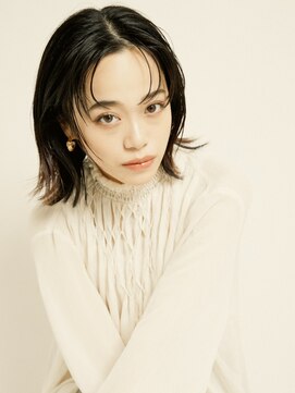 オンク 新宿(onk) 黒髪/グレーベージュ/レイヤーロング/前髪パーマ[新宿駅]