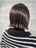 松山市【20代30代オススメ】ぱつボブ 切りっぱなし