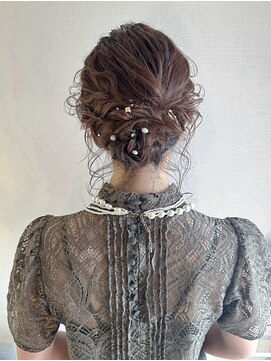 リムネ(RIMUNE) ルーズなアップヘア