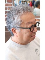 アクセプトザワールドバーバー(Accept the world barber)&nbsp;大人のツイストパーマ