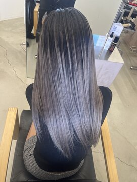 ヴィンスジオ 岐阜駅南(vince gio) シャドールーツ