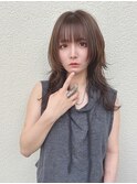 フェザーロングウルフハッシュカット