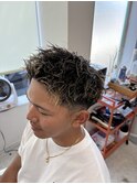 ツイストアップバング