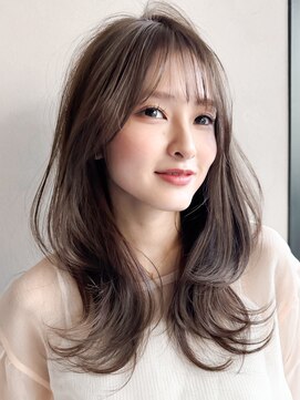 アグノス 青山(Agnos) くびれレイヤー大人可愛い美髪エアリーカールモテ髪小顔カット