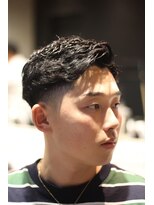 キングスマントーキョー 立川北口店(KINGSMAN TOKYO)&nbsp;アップバング / ツーブロック / スキンフェード 【立川】