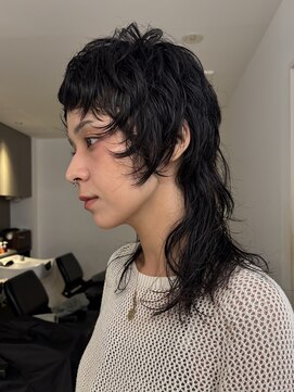 ナループロアツム(Nalu pu loa Tsum) ウルフ/マレットヘア/マレットパーマ