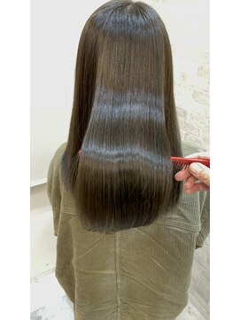 カットウェルズ粟殿店(Cut Well's smile&peace) ストレートヘア