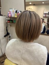 さりげなく垢抜ける大人の上品カラー