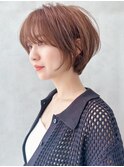 say.ショートボブひし形ショートミルクティーベージュ暗めカラー