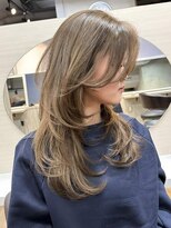 フォート(FORT)&nbsp;バタフライレイヤー/ハッシュカット/海外レイヤー/ハイライト