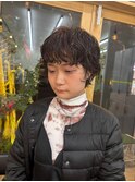 ショートのくるくるパーマ