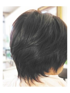 ヘアー リ ミックス(HAIR Re-MIX) 流れを生かし..アクティブな大人スタイルに♪