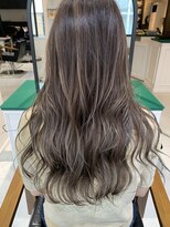 リアン(Lien)&nbsp;Lien☆ハイライトグラデーション×フォギーベージュ×耳かけ