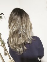 ローグ ヘアー 金町店(Rogue HAIR)&nbsp;ローグヘアー【TAKA】大人かわいい小顔耳かけオリーブカラーボブ