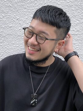 フランクスバーバーリザーブ 人形町店(FRANK’S BARBER RESERVE) クロップサイドグラデーション y