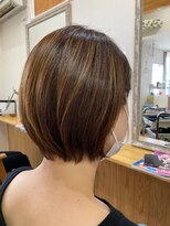 アトラクティヴ&nbsp;カットカラー