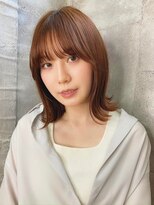 外ハネミディボブ＿ベージュカラーボブ